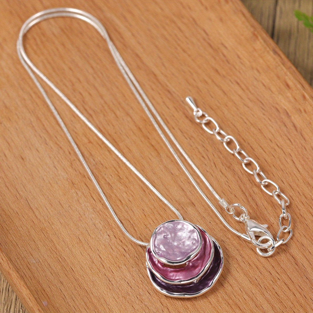 1pc Durable Enamel Zinc Alloy Necklace - Stylish Golden or Silvery Chain, Unisex Design for Men and Women - Ideal Gift for Any Occasion