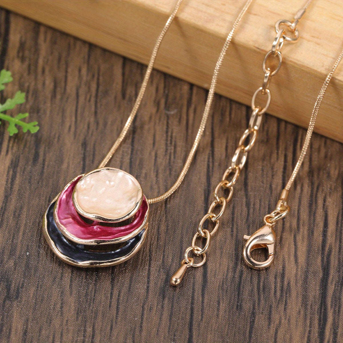 1pc Durable Enamel Zinc Alloy Necklace - Stylish Golden or Silvery Chain, Unisex Design for Men and Women - Ideal Gift for Any Occasion