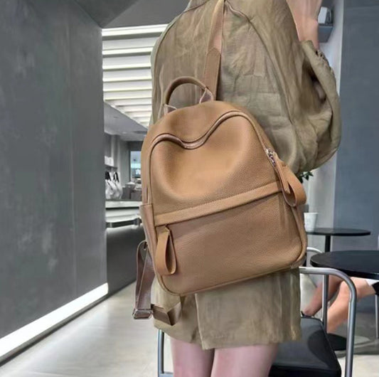 High-grade Baidu Leather Backpack