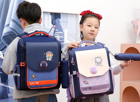 One Piece Dropshipping Primary School Student Schoolbag Boys And Girls Burden Reduction Spine Protection