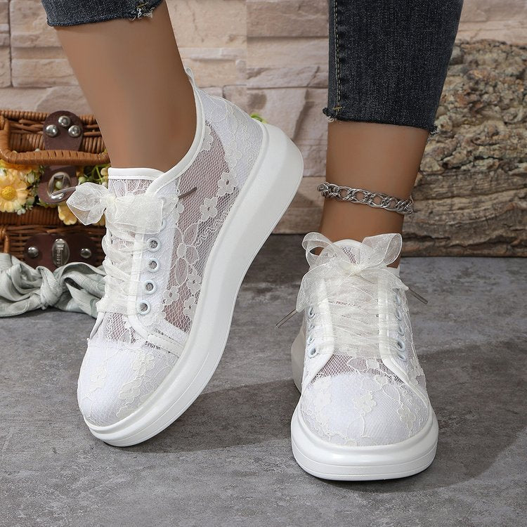 All-matching Graceful Sexy Lace Print Stitching Breathable Casual Skateboard Shoes