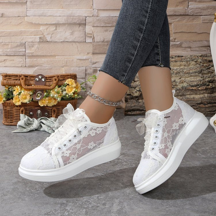 All-matching Graceful Sexy Lace Print Stitching Breathable Casual Skateboard Shoes