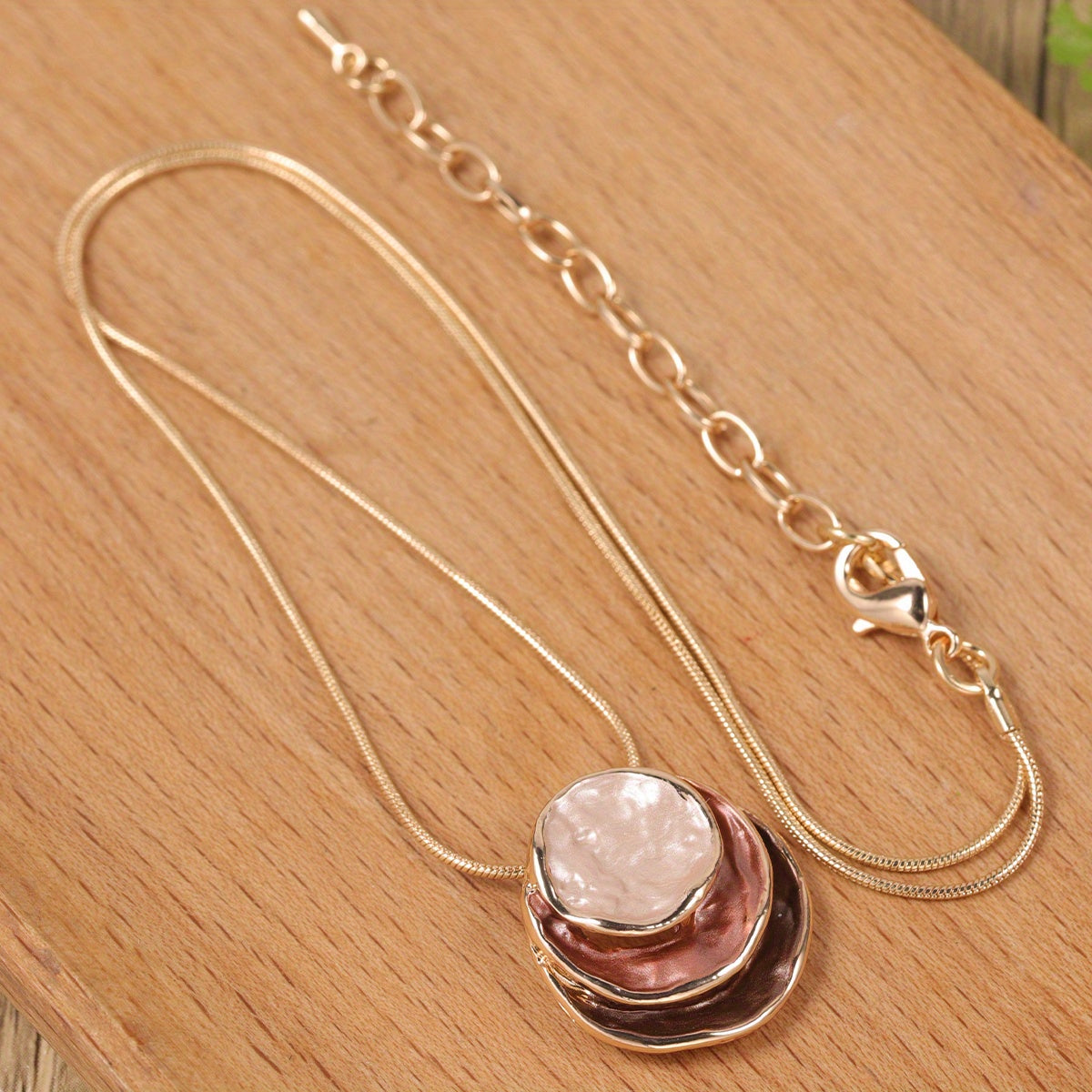 1pc Durable Enamel Zinc Alloy Necklace - Stylish Golden or Silvery Chain, Unisex Design for Men and Women - Ideal Gift for Any Occasion